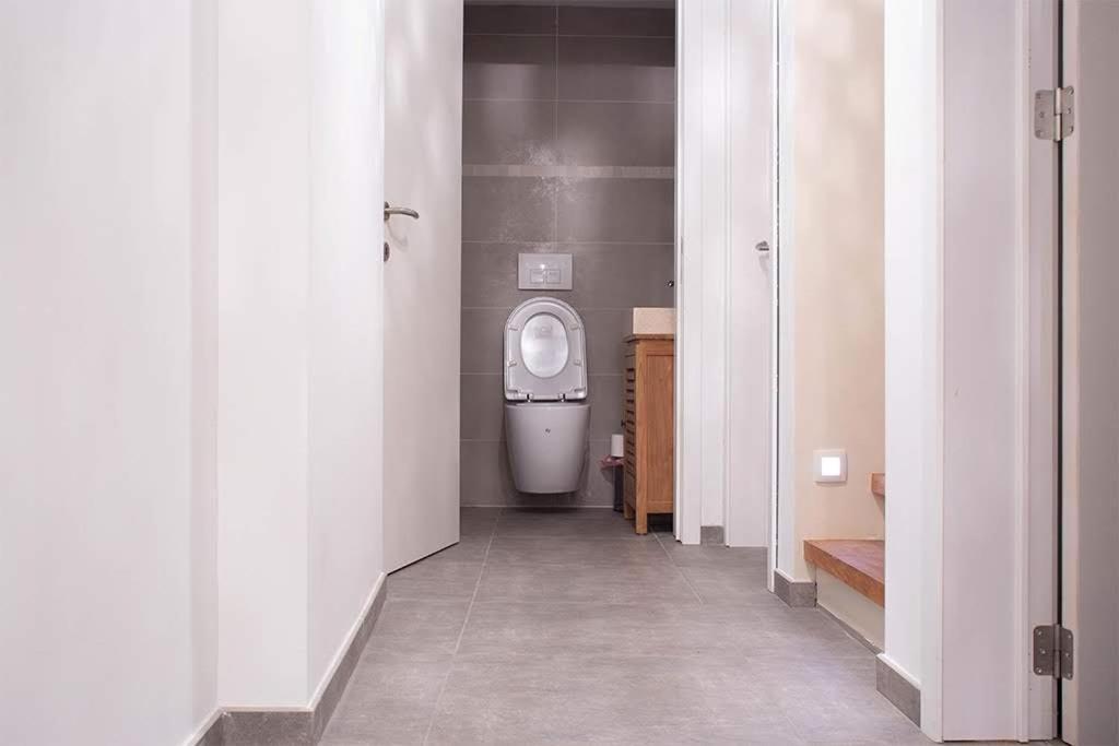 Maison 3 Chambres Proximite Aeroport Et Grand Axes شارلروا المظهر الخارجي الصورة